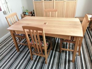 Oak Dining Table and chairs